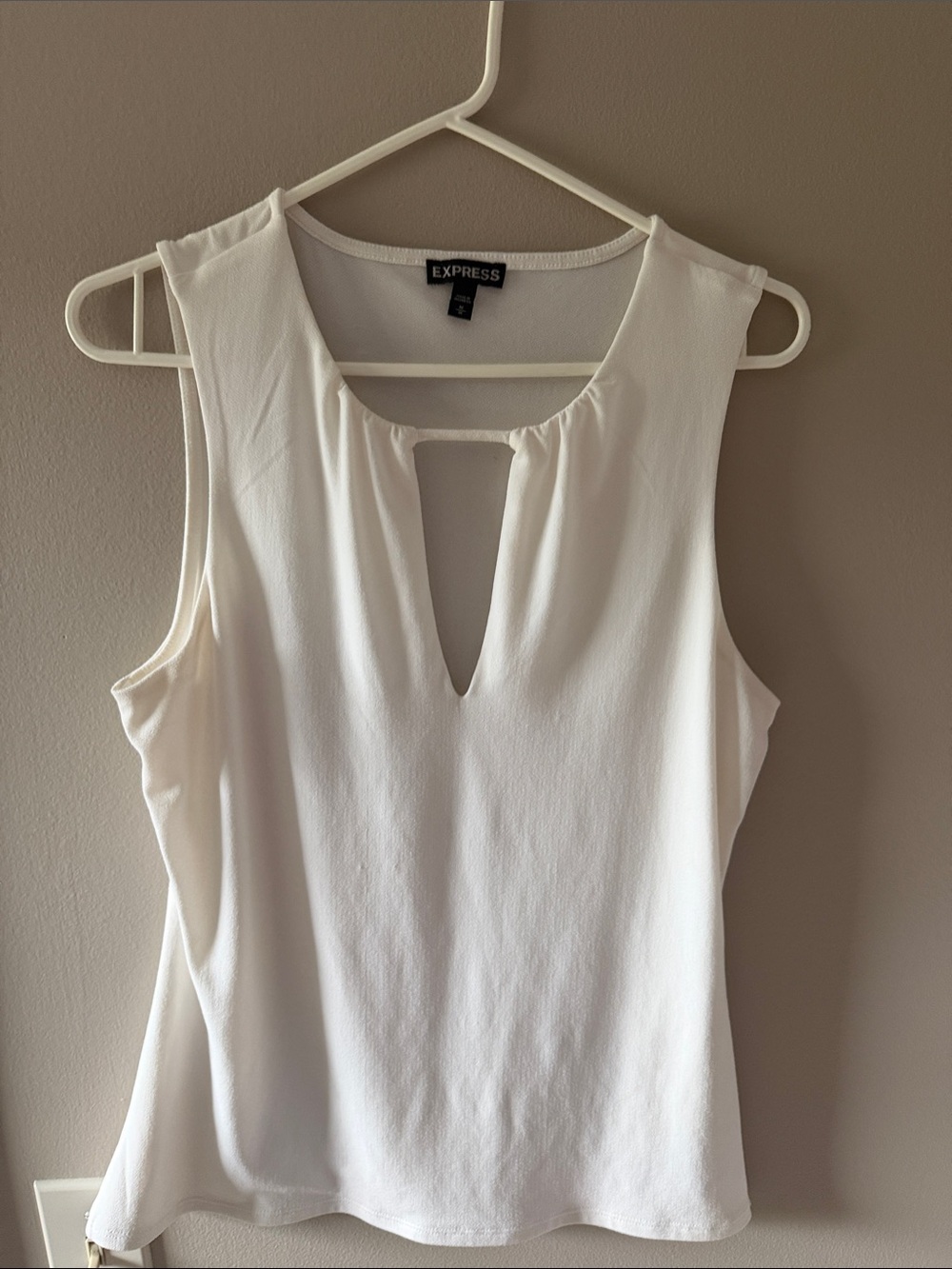 Express White V-Keyhole Sleeveless Camisole Top